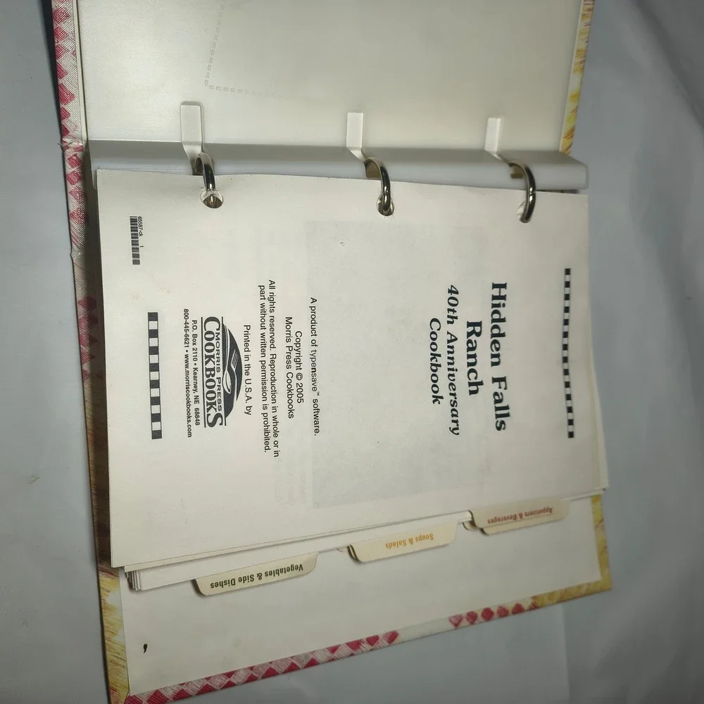 Hidden Falls Ranch 40th Anniversary Cookbook 2005 Morris Press 3-Ring Binder